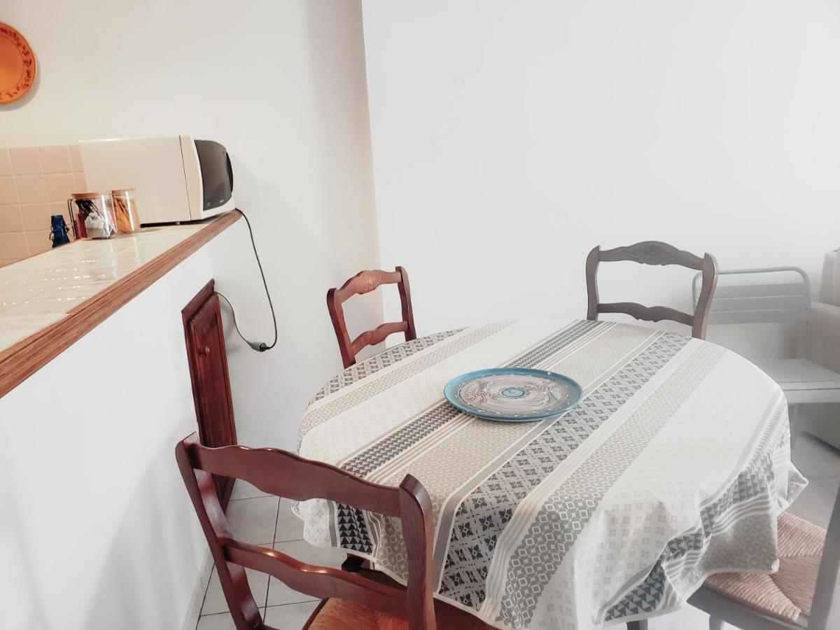 Appartement Au Coeur De Cassis Avec Jardin Bagian luar foto
