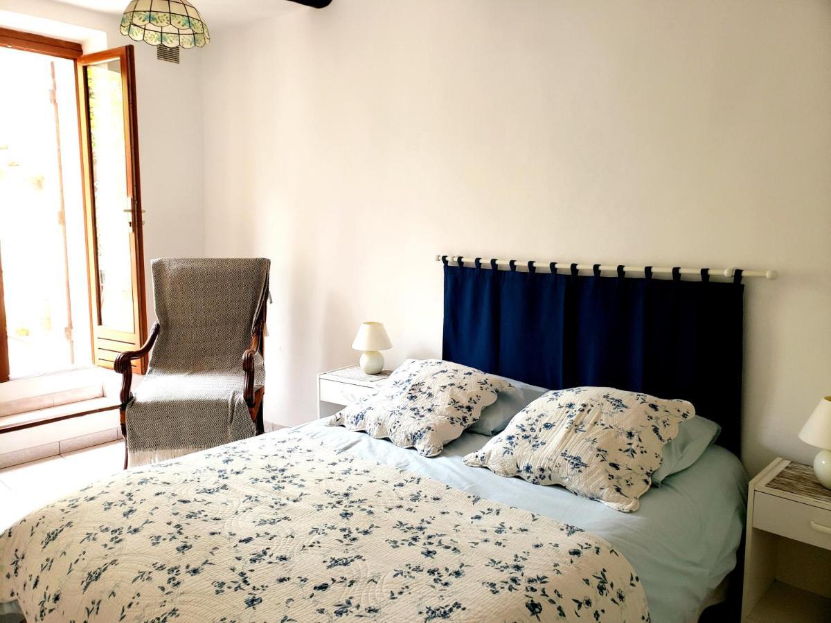 Appartement Au Coeur De Cassis Avec Jardin Bagian luar foto